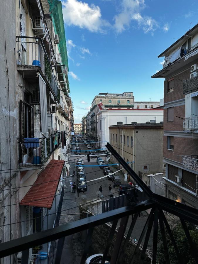 La Casa Di Ale 69 Apartment เนเปิลส์ ภายนอก รูปภาพ